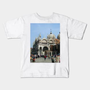 Venice Italy 11 Kids T-Shirt